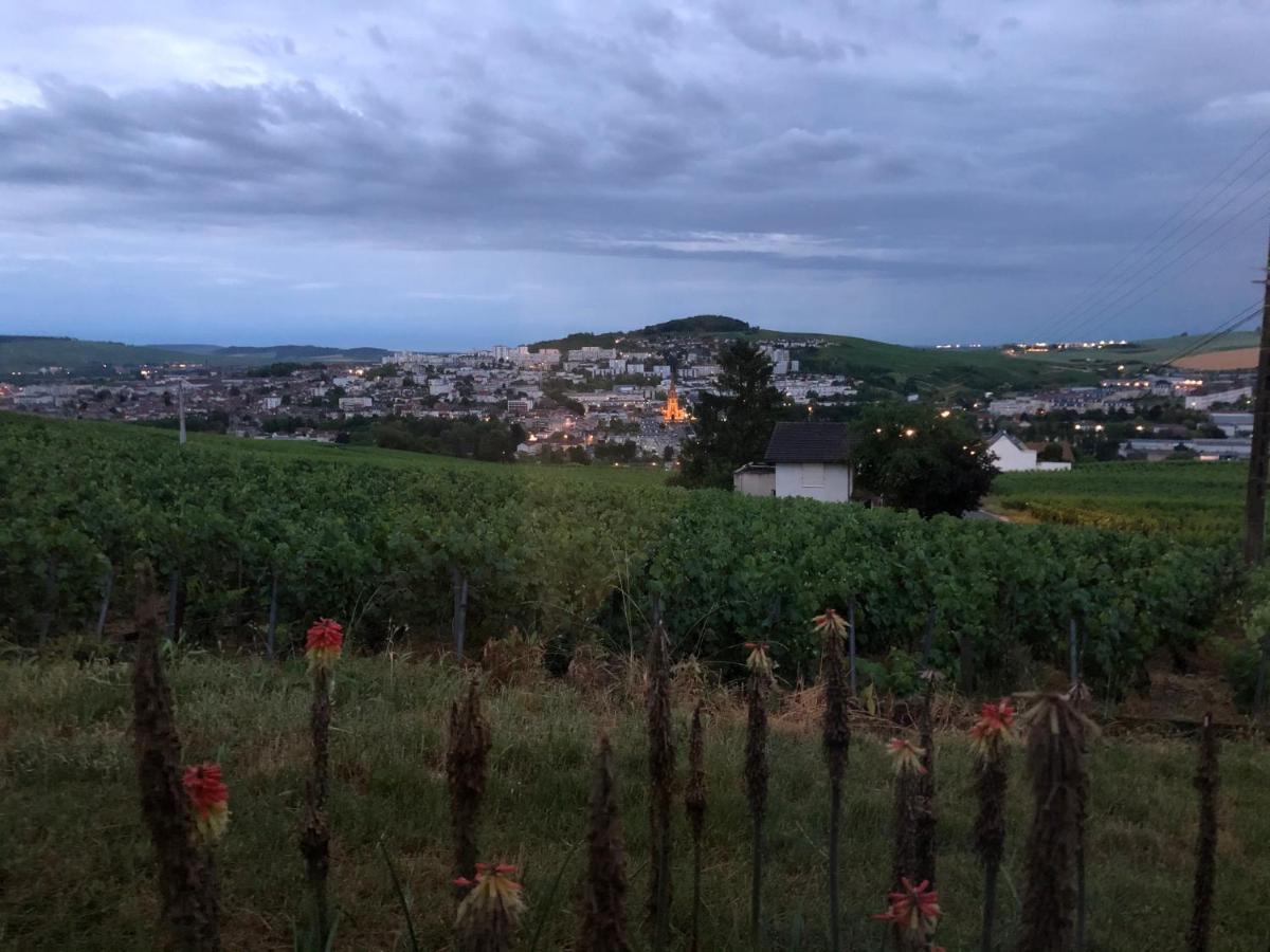 L'Echappee Bulles Lägenhet Épernay Exteriör bild