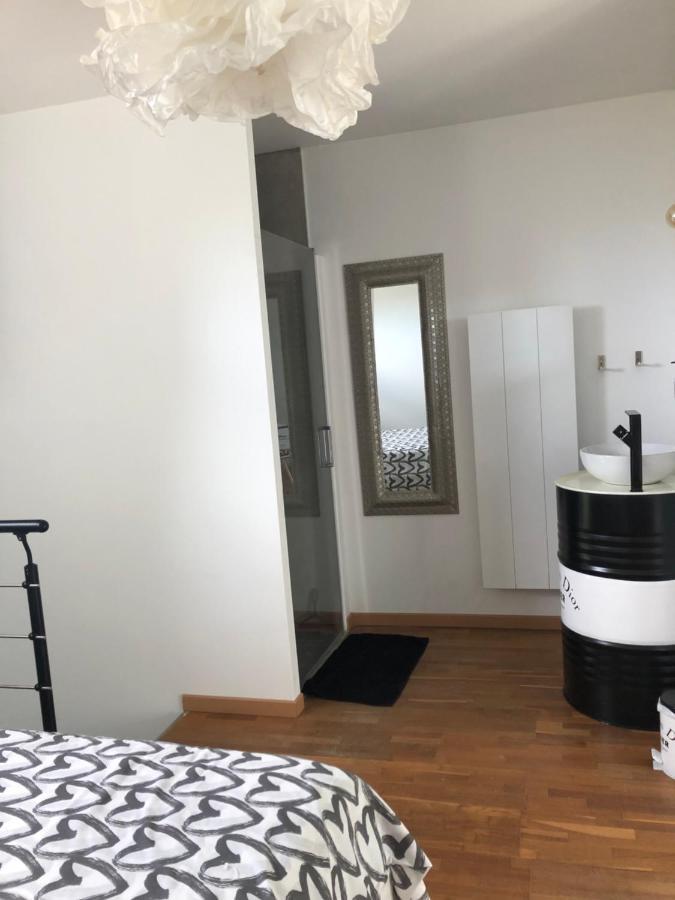L'Echappee Bulles Lägenhet Épernay Exteriör bild